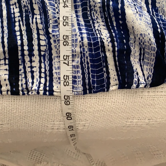 Cupcakes and Cashmere extra long maxi dress - Picture 7 of 14